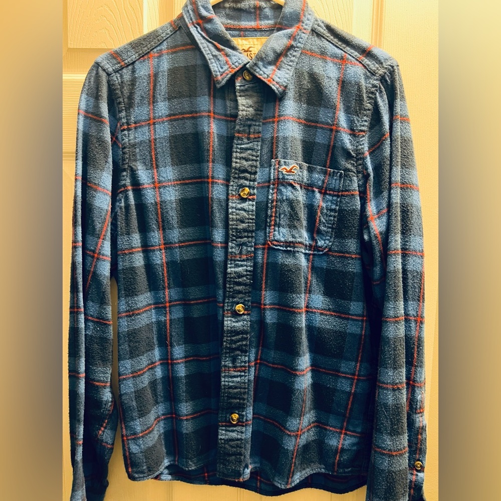 Men’s Flannel Button Down - Hollister - Size Large